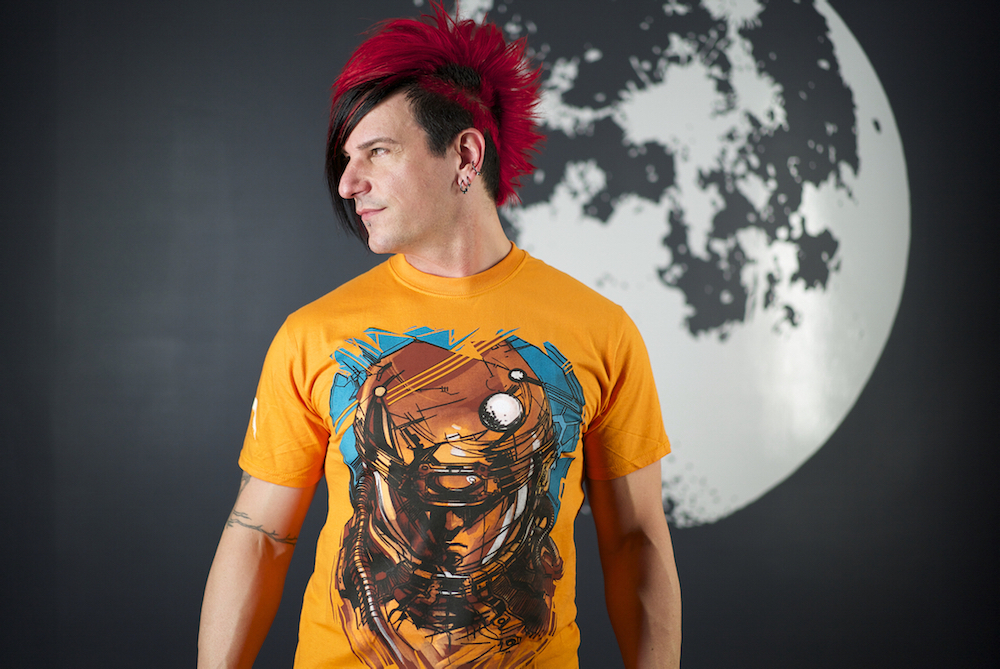 Outland: Terra – Astronaut T-Shirt